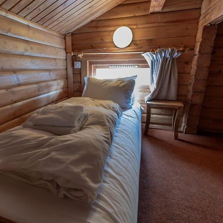Loch Insh Chalets Ltd Кинкрейг Экстерьер фото