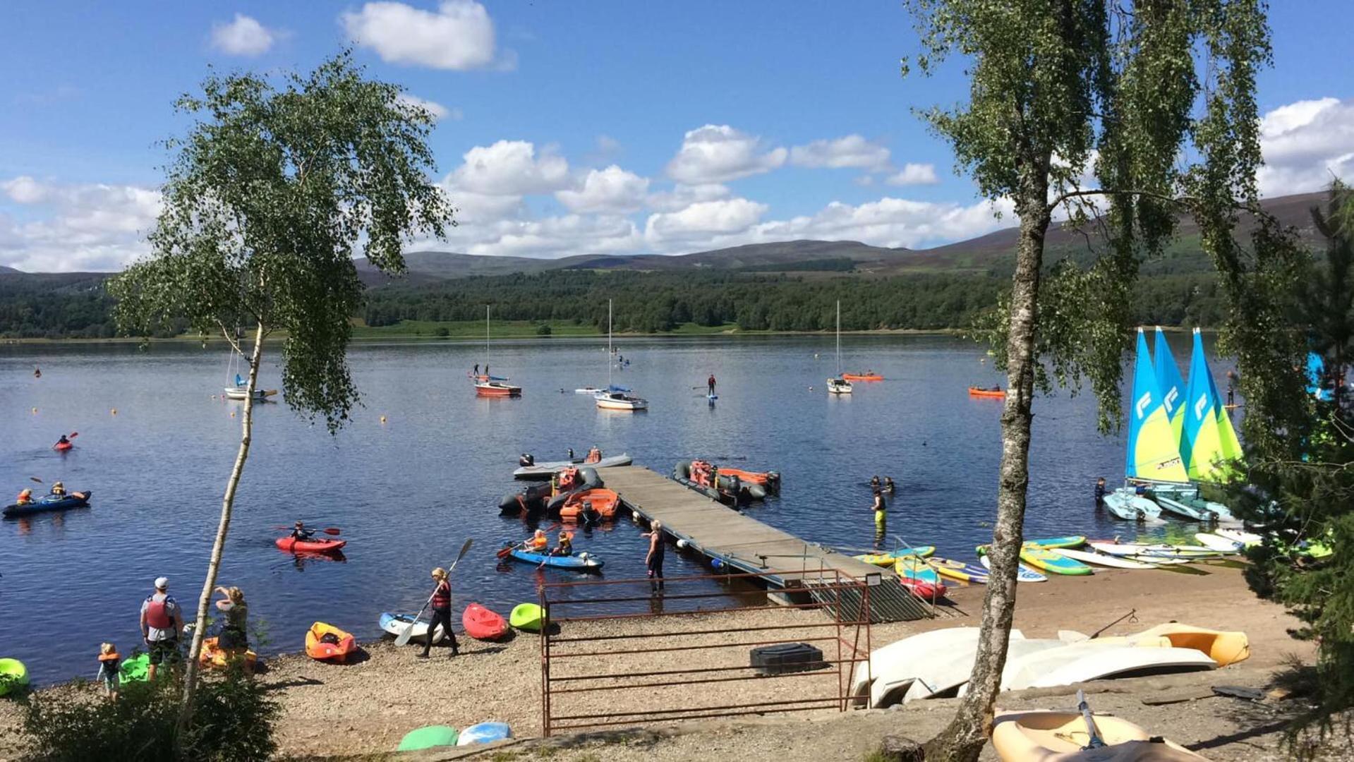 Loch Insh Chalets Ltd Кинкрейг Экстерьер фото