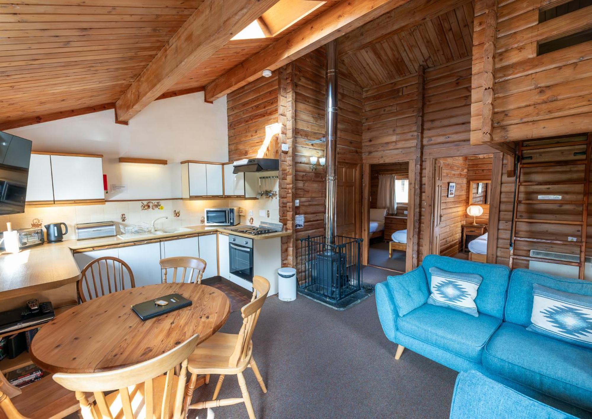 Loch Insh Chalets Ltd Кинкрейг Экстерьер фото