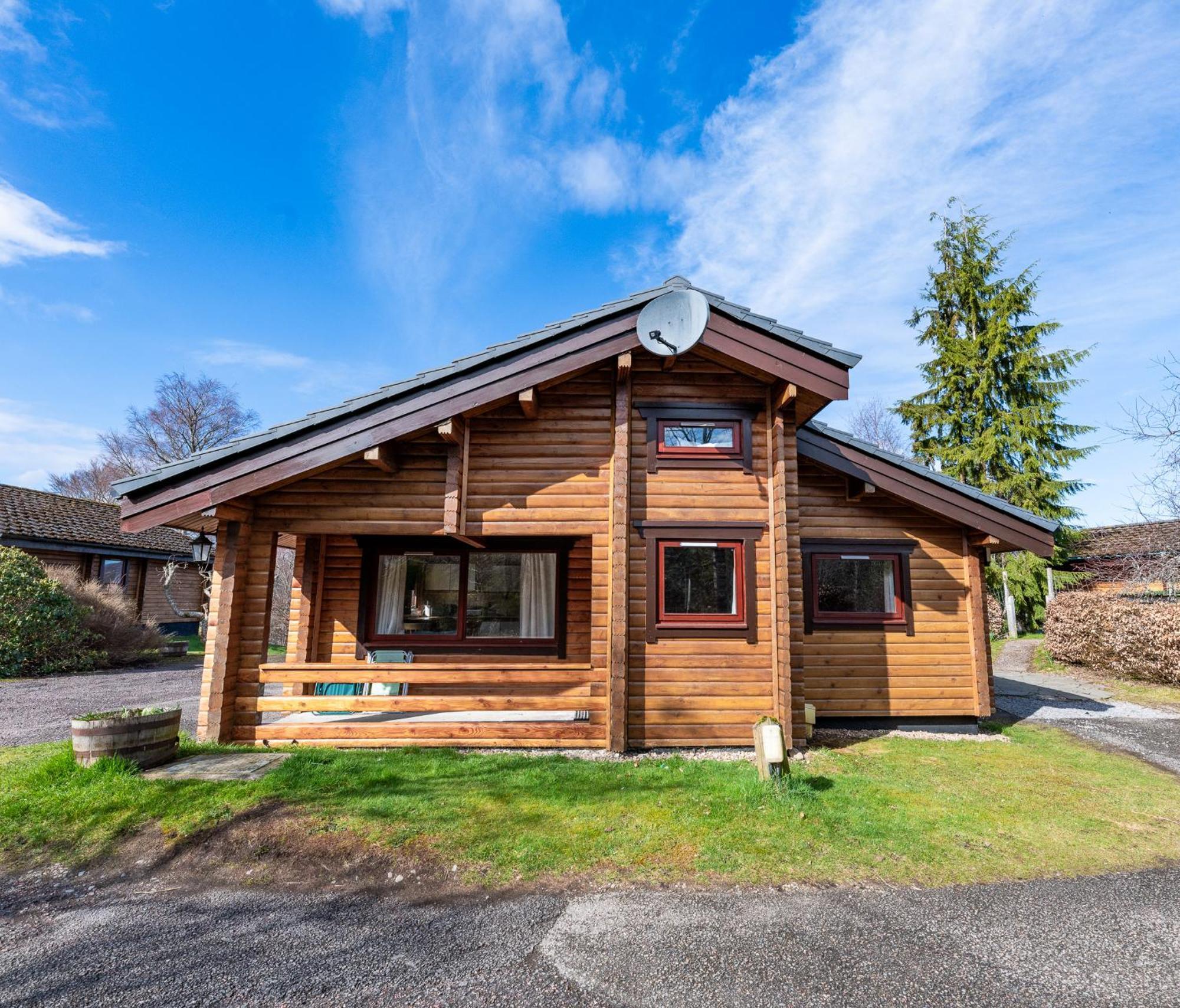 Loch Insh Chalets Ltd Кинкрейг Экстерьер фото