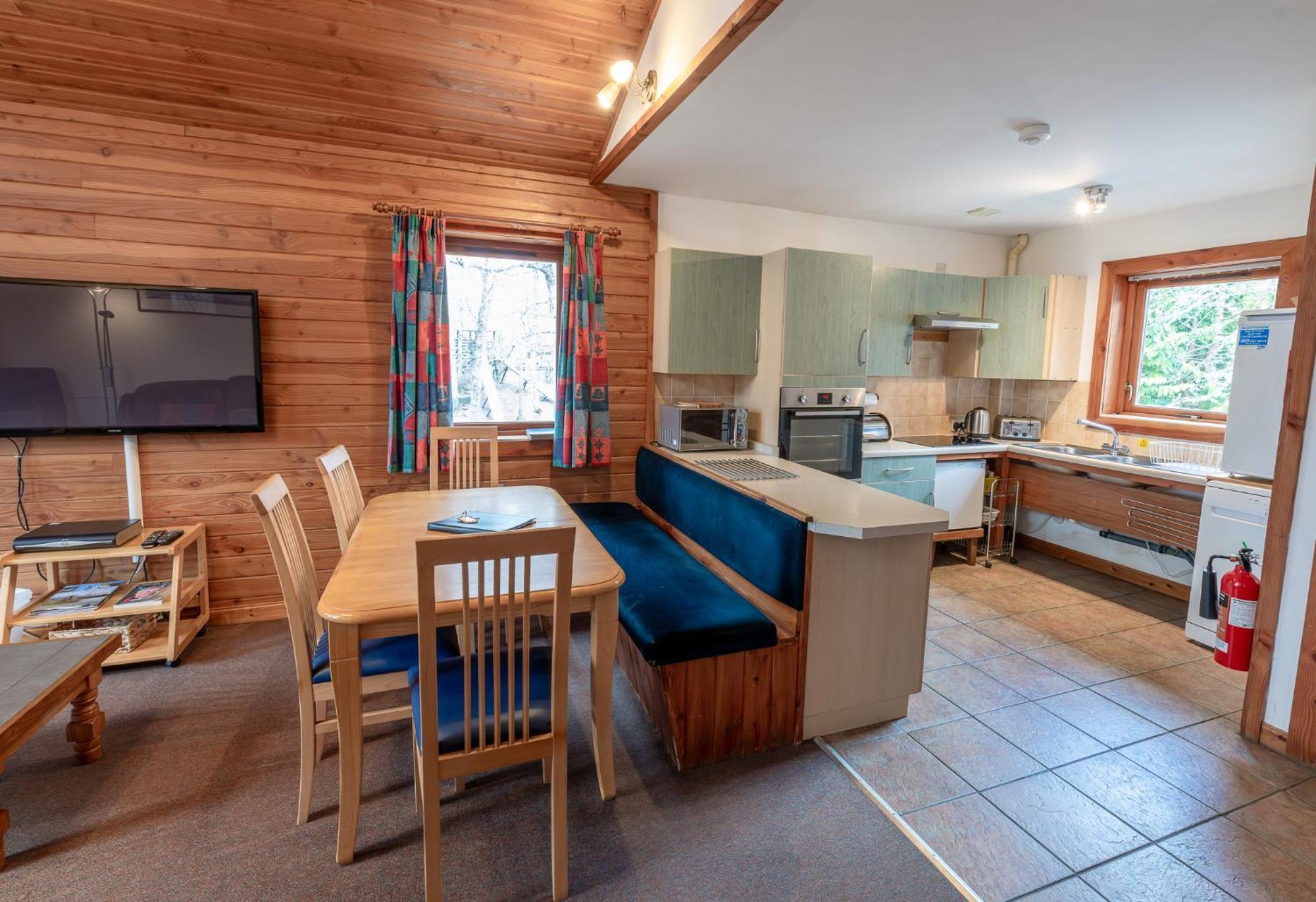 Loch Insh Chalets Ltd Кинкрейг Номер фото