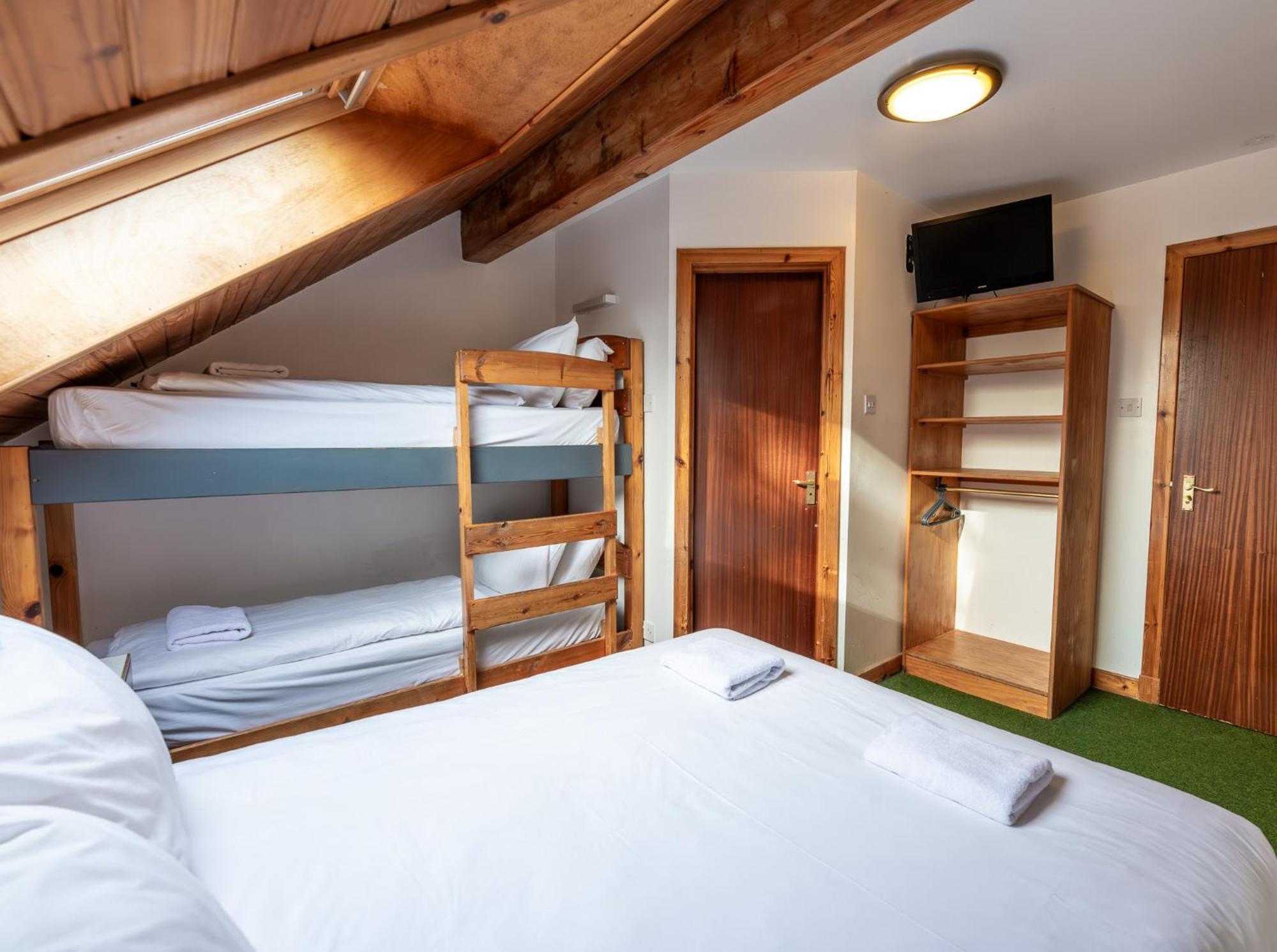 Loch Insh Chalets Ltd Кинкрейг Номер фото